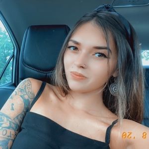 Meet your Posher, Marissa